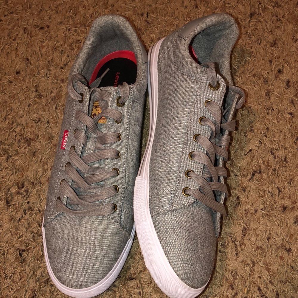 BrandNew🔥Levi’s Shoes Size mens 12 NEVER WORN